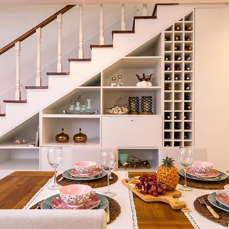 Toi Et Moi-guests Speek For Us! 蓬塔德尔加达