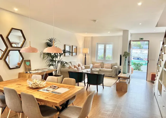 Toi Et Moi-guests Speek For Us!